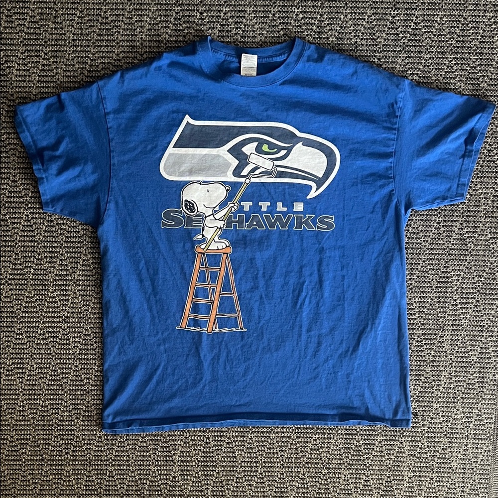 Snoopy Seattle Seahawks Graphic Tee Size XL Used (Rare)